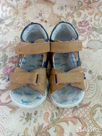 Сандалии детские