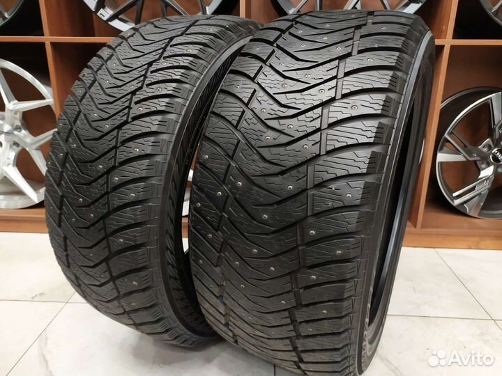 Yokohama Ice Guard IG65 275/45 R21 и 315/40 R21 111T