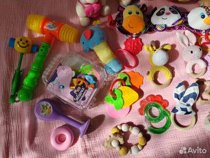 Игрушки, погремушки, грызунки пакетом