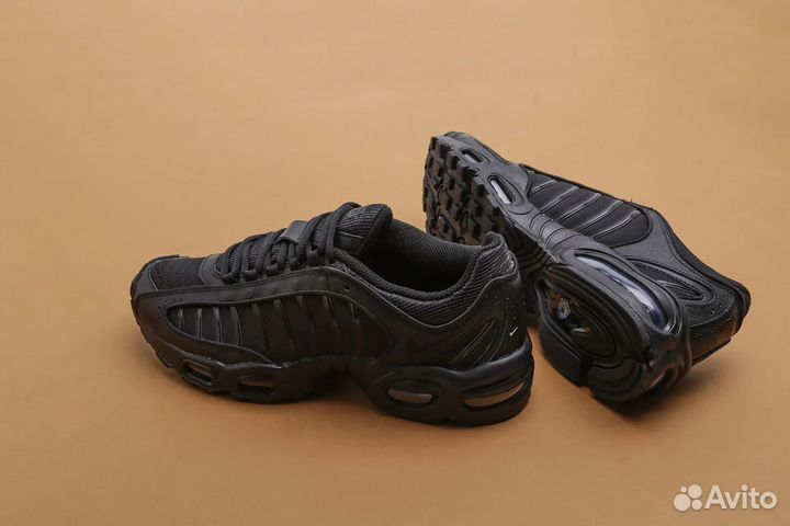 Кроссовки мужские Nike Air Max Tailwind (IV) Black