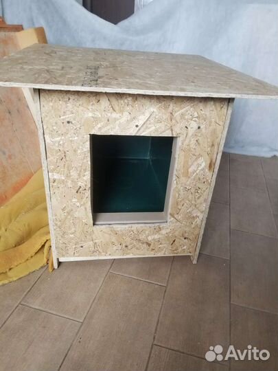 Утепленная собачья будка