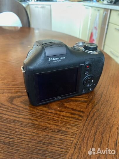 Компактный фотоаппарат sony cyber shot DSC -H300