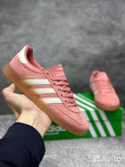 Adidas sporty & rich