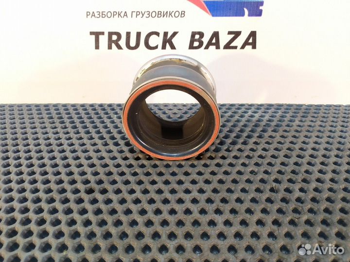 1675763 Патрубок турбины Daf XF105