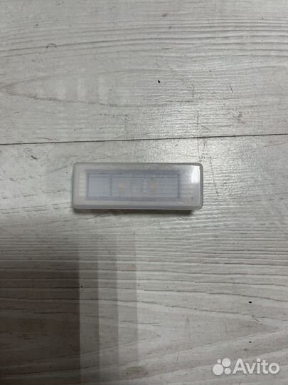 Плафон освещения салона BMW F35