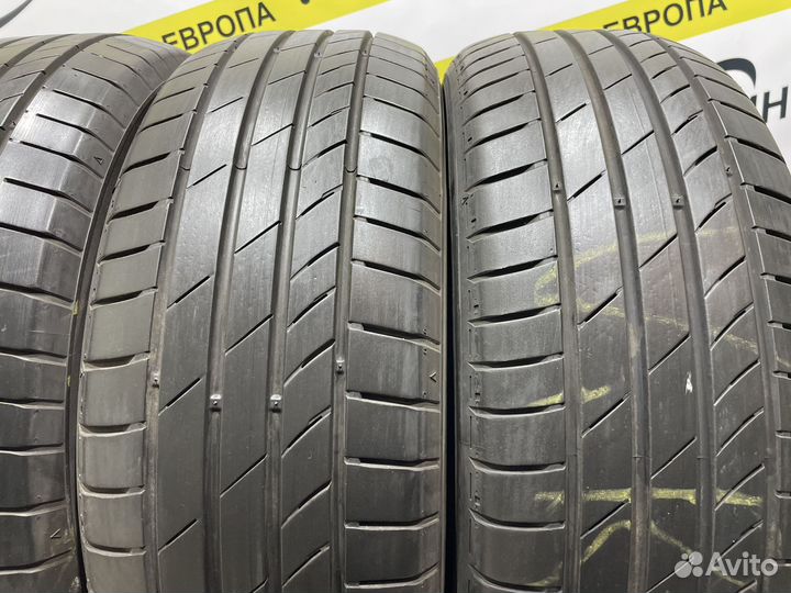 Kumho Ecsta PS71 205/60 R16 100R