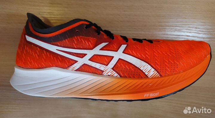 Asics Magic Speed