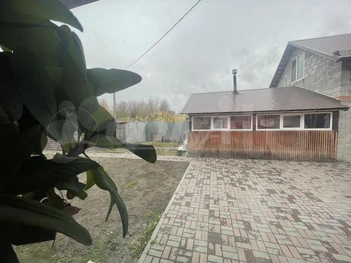 Дом 107,9 м² на участке 9 сот.