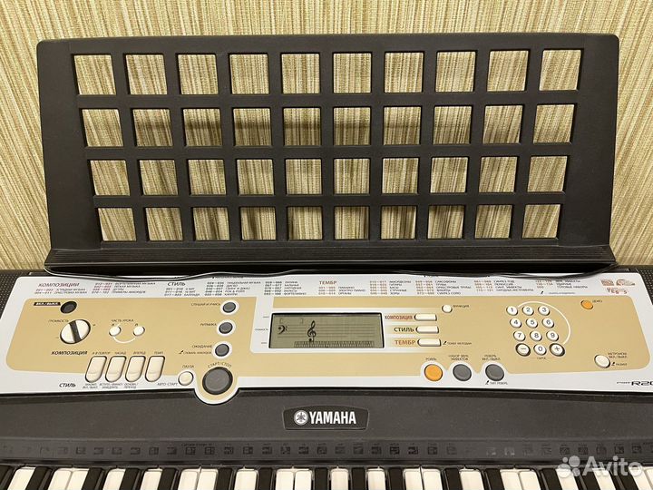 Цифровое пианино yamaha