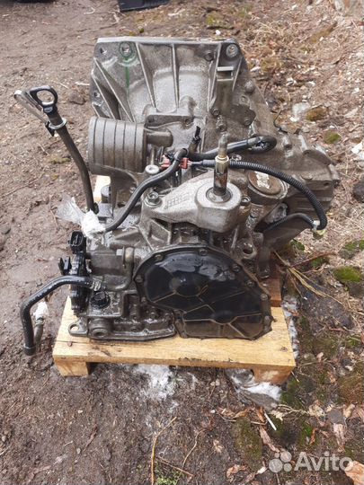 Коробка на Tiida Latio