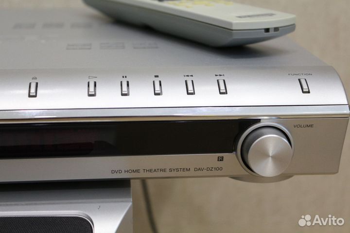 Домашний кинотеатр Sony 5.1 DAV-DZ100