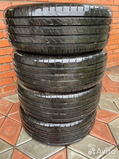 Goodyear EfficientGrip Performance 2 205/55 R16