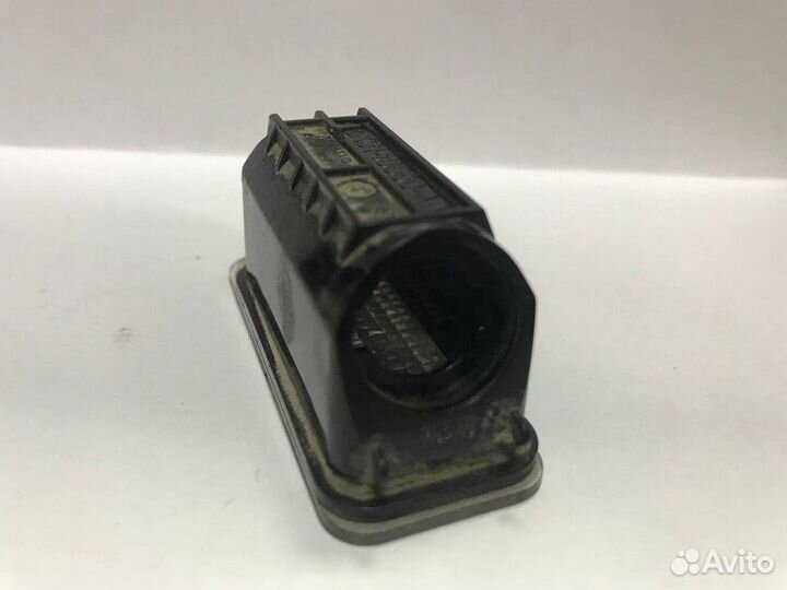 Фонарь подсветки номера Ford Kuga