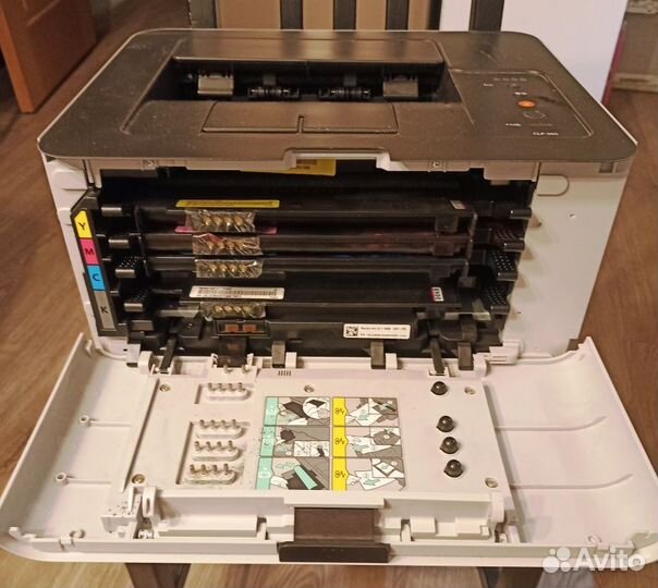 Цветной лазерный принтер Samsung clp-365