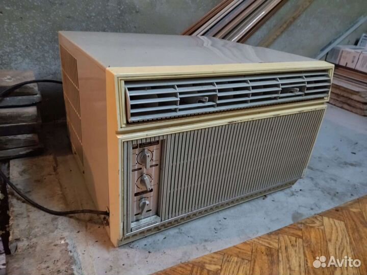 Кондиционер оконный бк-1800 (новый)