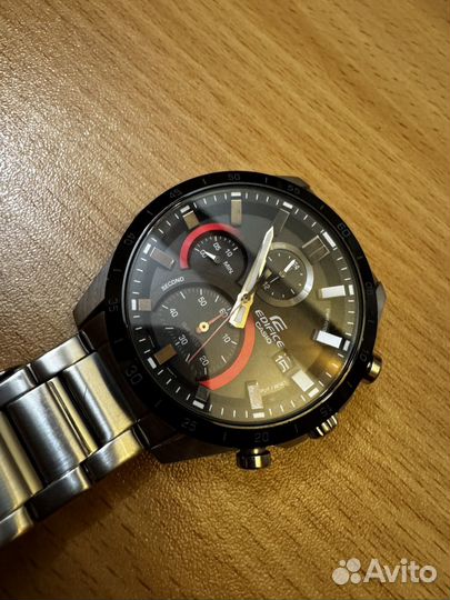 Часы наручные Casio Edifice EFR-571DB-1A1