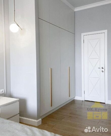 Встроенный шкаф