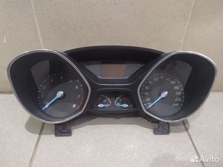 Щиток приборов. Форд фокус 3