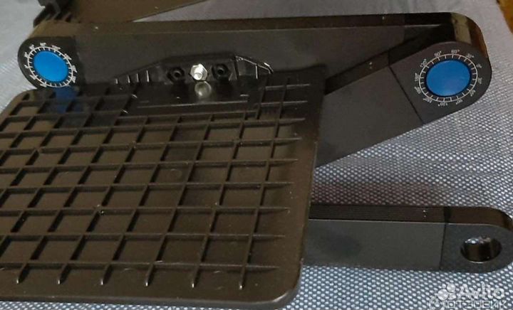 Подставка с охлаждением для ноутбука