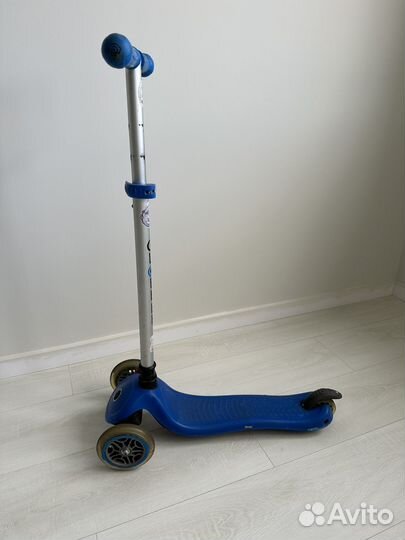 Самокат Globber