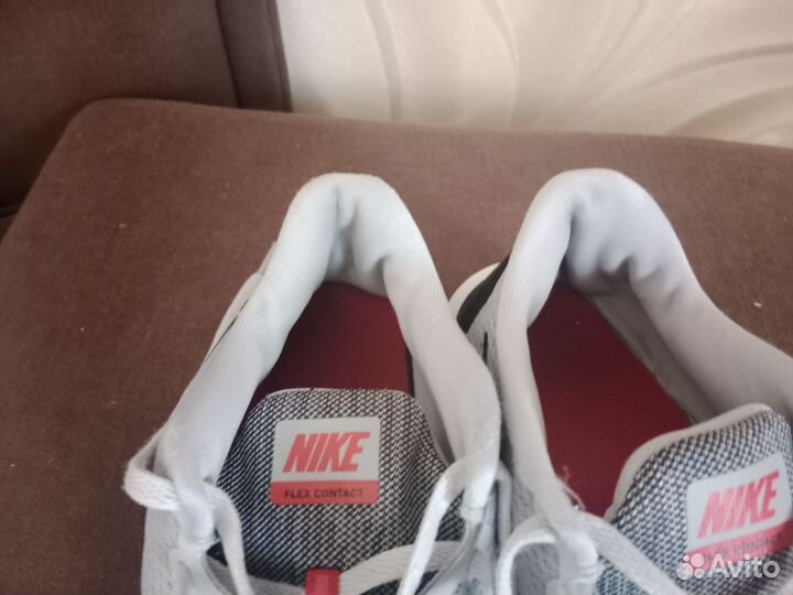 Кроссовки 41