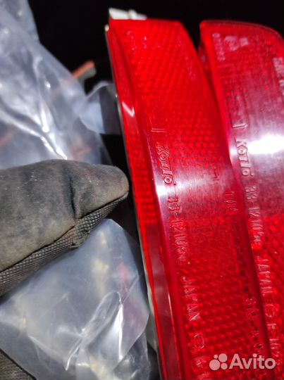 Отражатель левый правый Nissan Juke F15 2011-2019