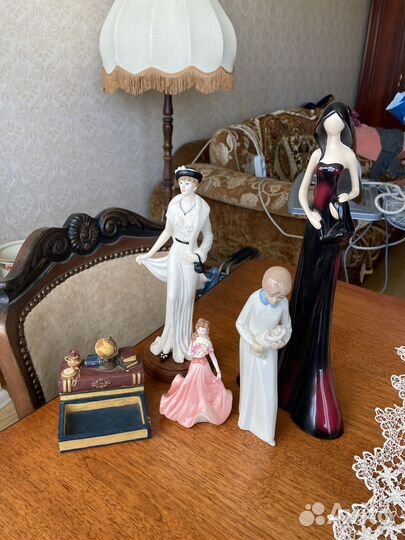 Статуэтки Леонардо винтаж Англия кампозит