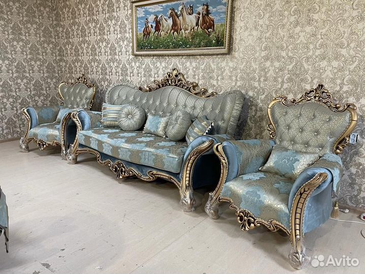 Мягкая мебель Королевский