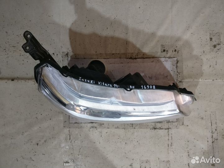 Suzuki Vitara 15- Фара Правая 16908