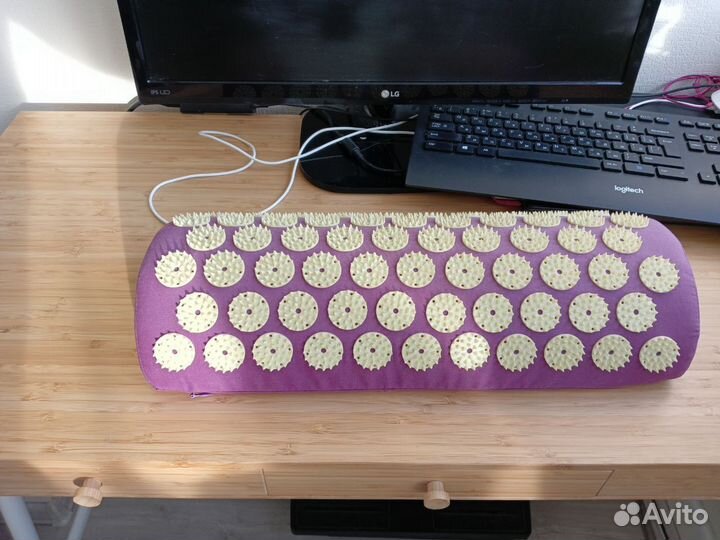 Массажер акупунктурный валик