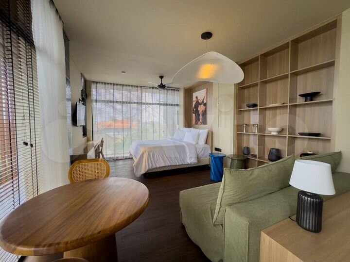 Апартаменты-студия, 42 м², 4/4 эт.