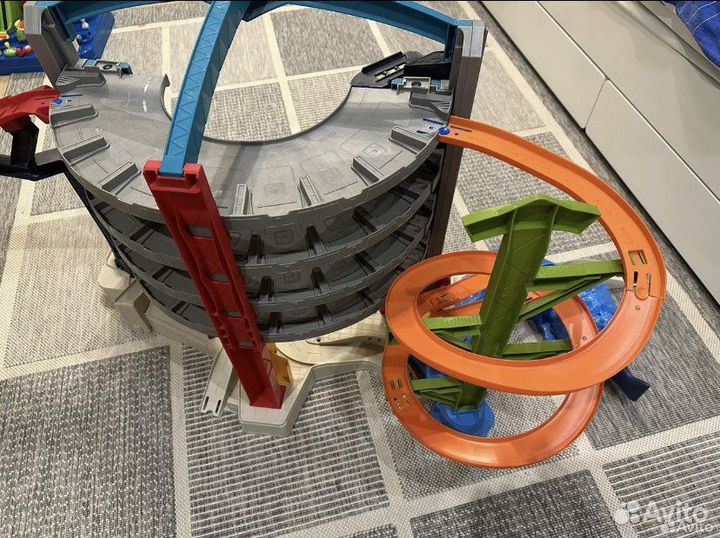 Игровой набор Хот Вилс - Невообразимый гараж