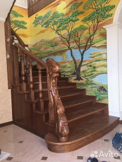 Деревянные лестницы и кованные перила