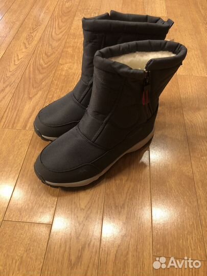 Дутики женские зимние