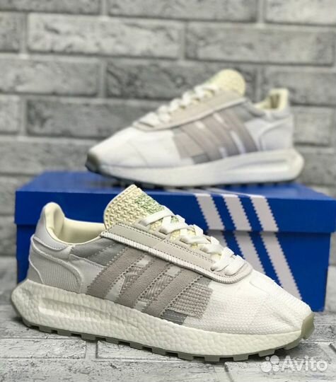 Кроссовки Adidas Retropy