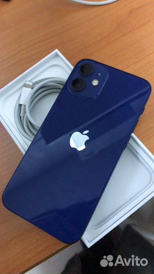 iPhone 12 mini, 64 ГБ