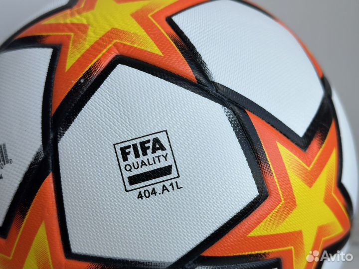 Футбольный Мяч Adidas 4 размер Champions League 21