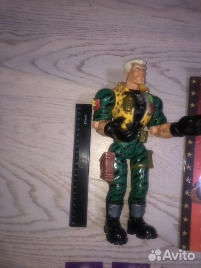 Small soldiers игрушечные солдатики 90е