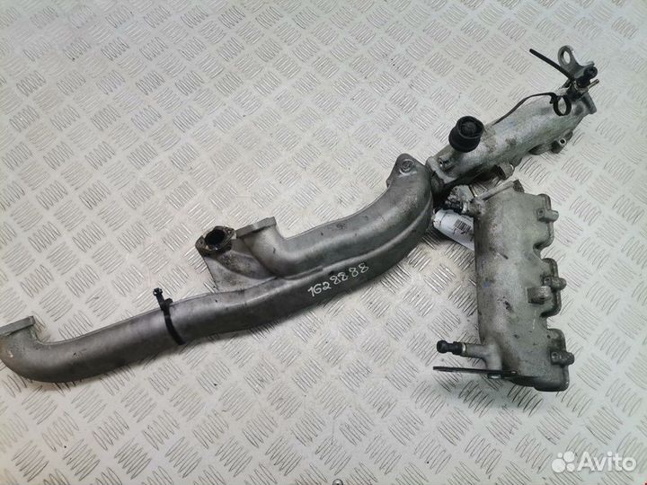 Коллектор впускной Audi A4 B6 2002