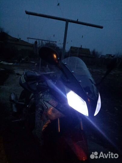 Мотоцикл centurion bitrix 150