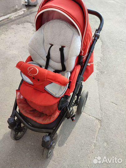 Коляска Tutis zippy 2 в 1 Pia