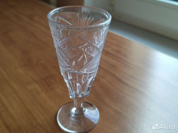 Хрустальные рюмки на ножке СССР