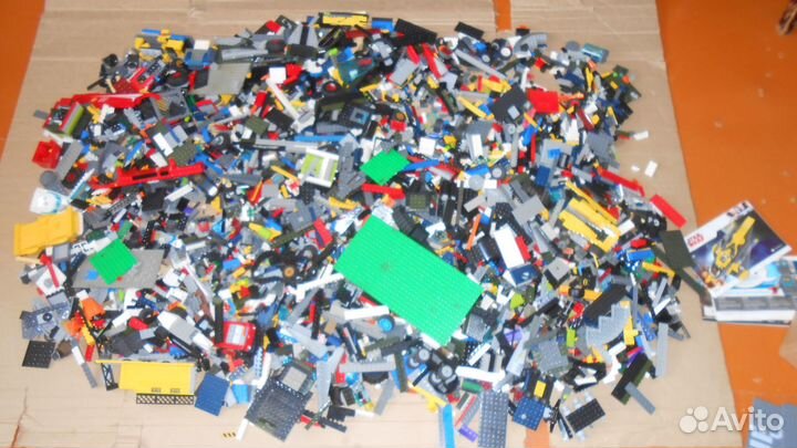 Большая коробка lego вес 8.5 кг