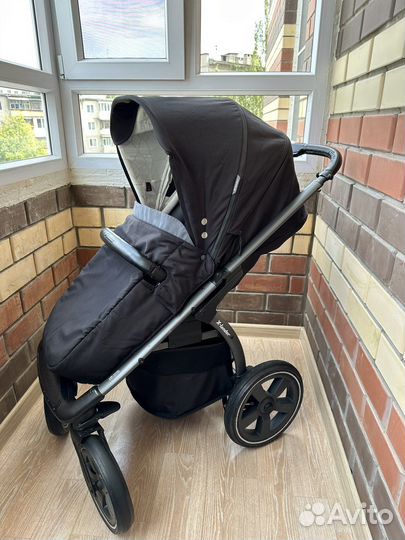 Прогулочная коляска с реверсивным блоком X-Lander