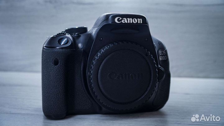 Фотоаппарат canon 600d