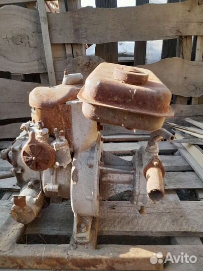 Двигатель с помпой