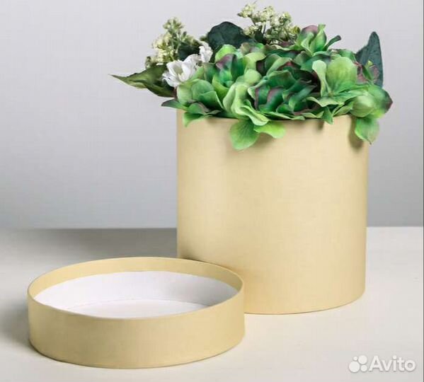 Коробки подарочные круглые, диаметр 16 см, 15 см