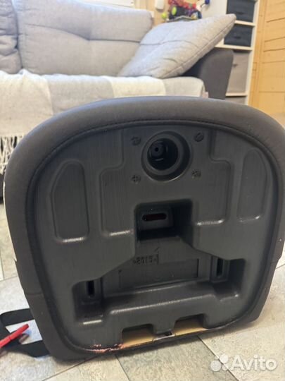 Автомобильный бустер mothercare