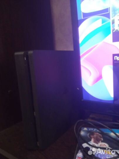 Sony playstation 4 slim 1tb