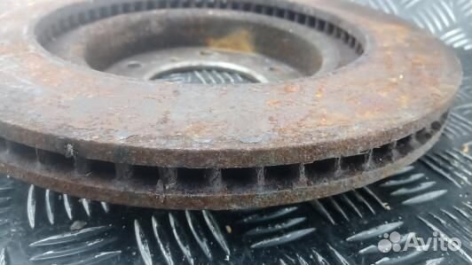 Диск тормозной передний mitsubishi pajero 4 (ZDN09K601)